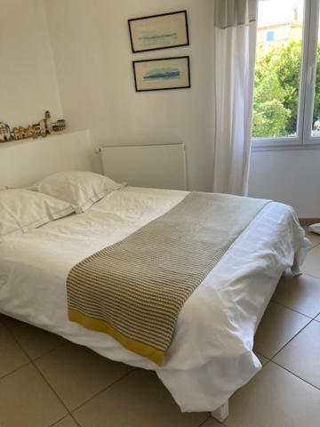 Chez Marie Daire Maillane Dış mekan fotoğraf